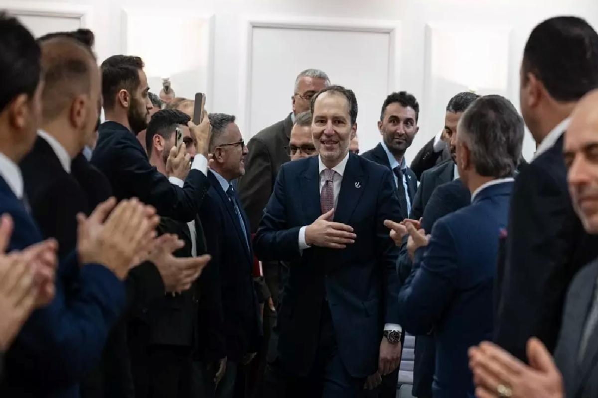 Erbakan’dan Genç Evlilik Eleştirisi