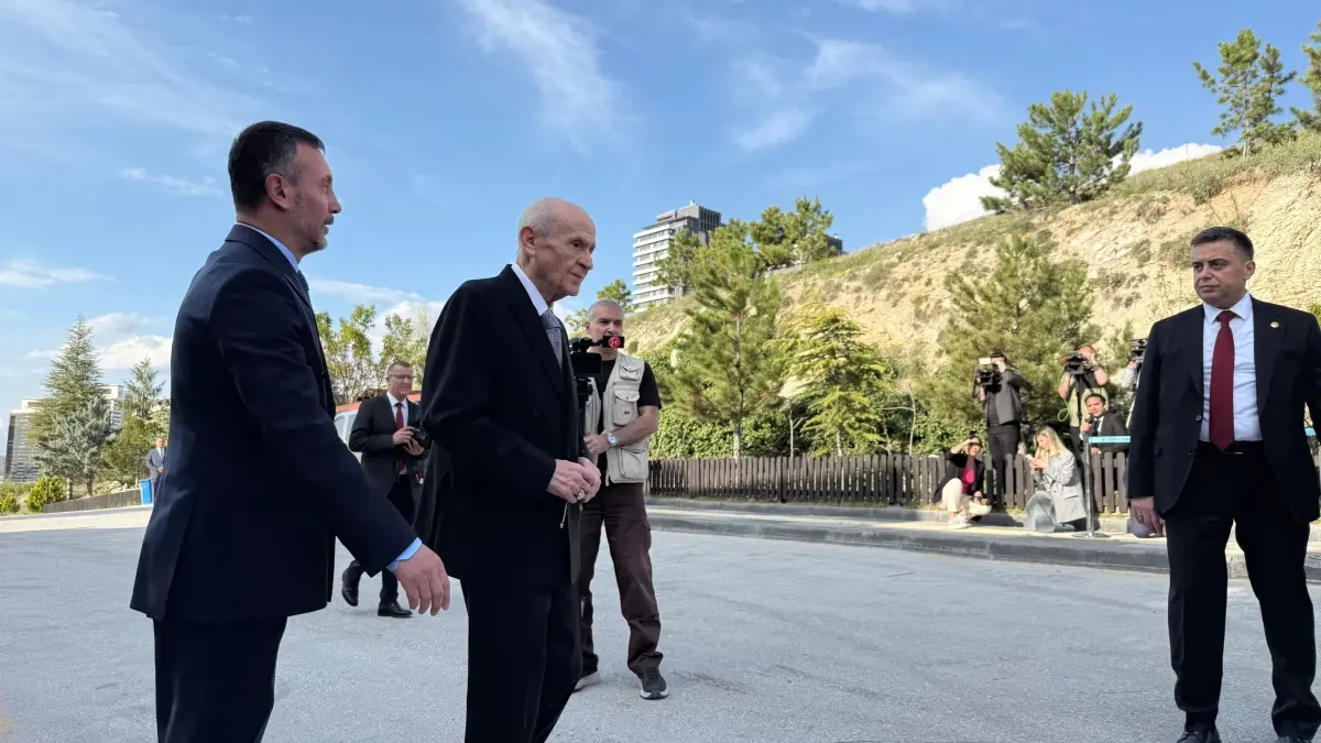 Erdoğan, Bahçeli’yi Konutunda Ziyaret Etti