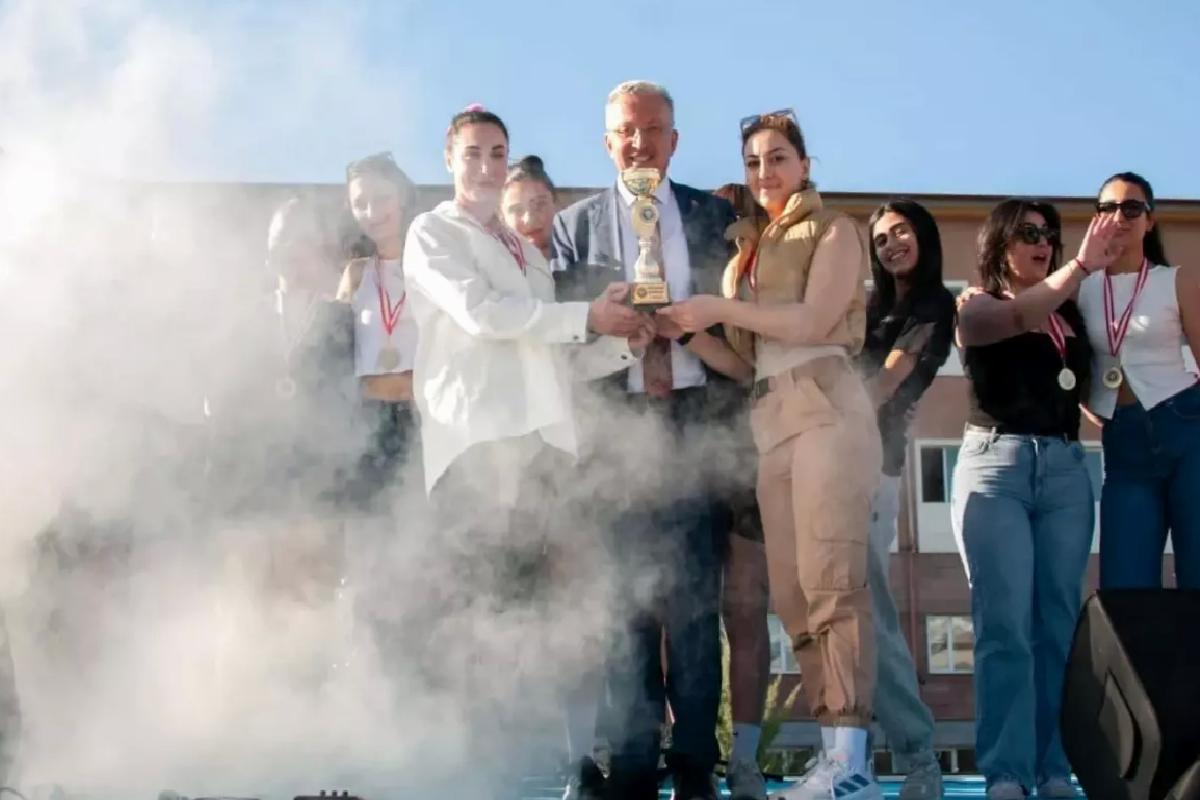 Erzincan’da Bahar Şenlikleri Spor Karşılaşmaları