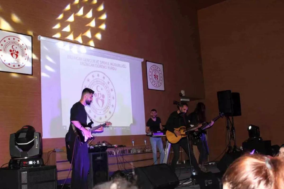 Erzincan’da Öğrenciler İçin Konser