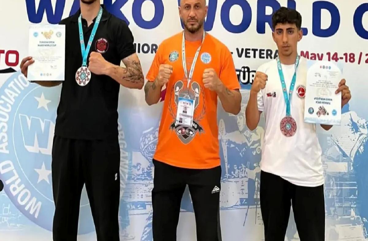 Erzincanlı Atletler Kick Boks’ta Muvaffakiyet Elde Etti