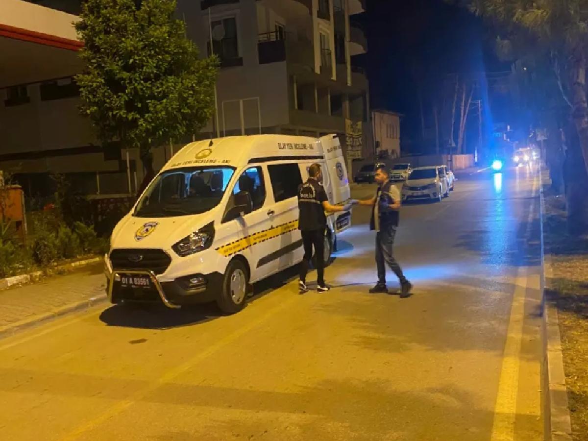 Eski Eş Kendi Kocasıyla Tartışırken Vurdu