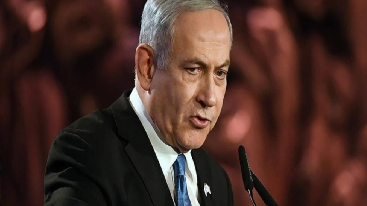 Eski İsrail Başbakanı’ndan hayvana benzettiği Netanyahu’ya karşı sivil ayaklanma daveti