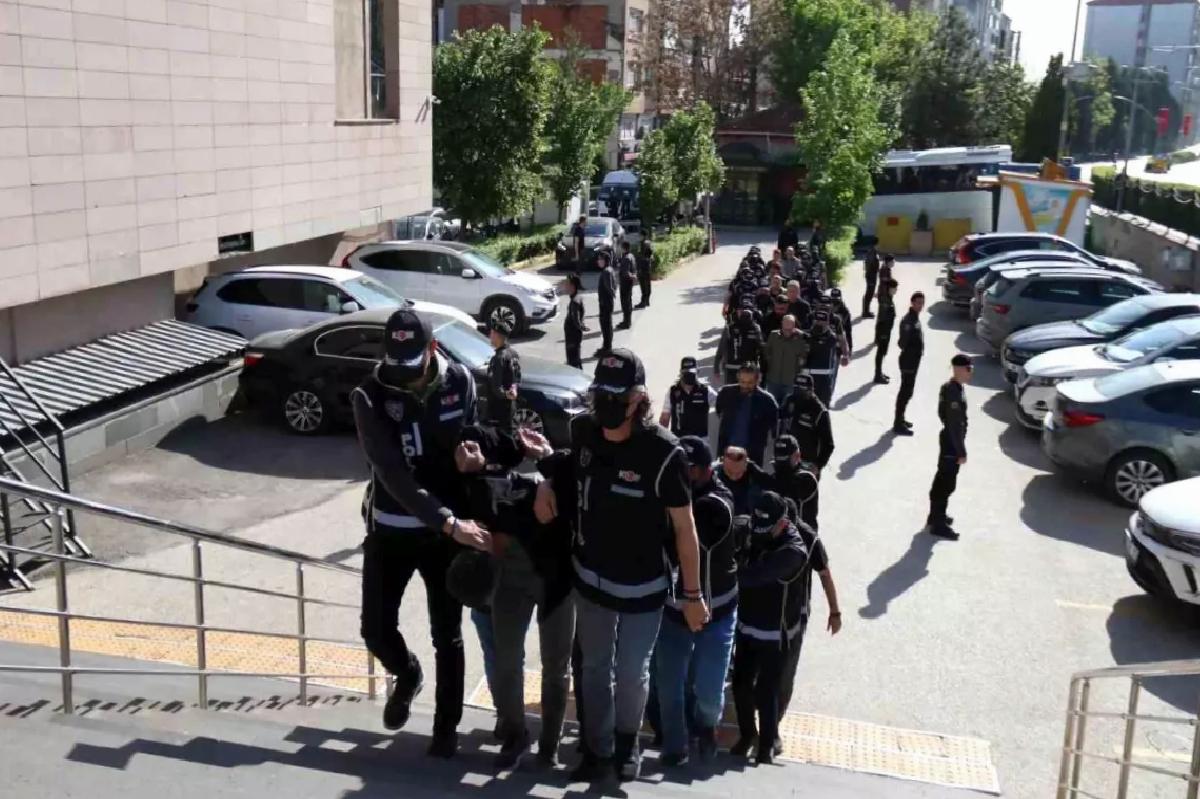Eskişehir’de FETÖ Operasyonu: 14 Kuşkulu Adliyeye Sevk Edildi