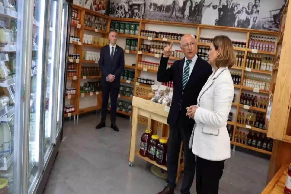 Eskişehir’de Üretici Marketler ile Mahallî Üreticiler Destekleniyor