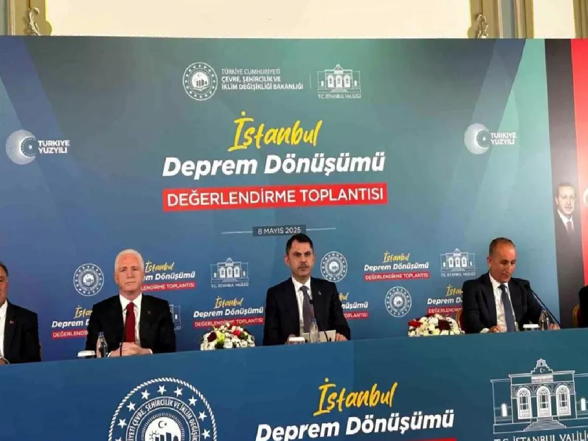 Etraf Şehircilik ve İklim Değişikliği Bakanı Kurum: “İstanbul’da acil dönüşmesi gereken 600 bin konut var”