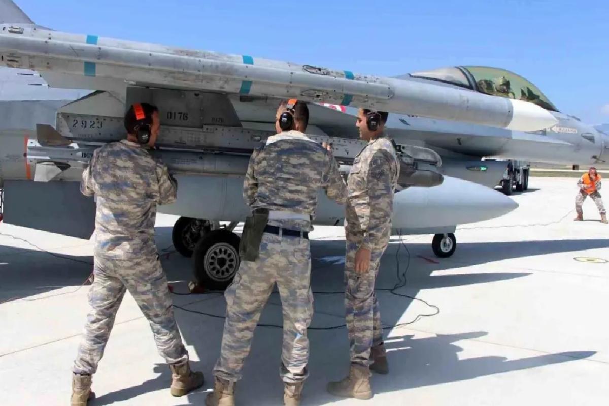 F-16’lar 15 Dakikada Yine Uçuşa Hazır