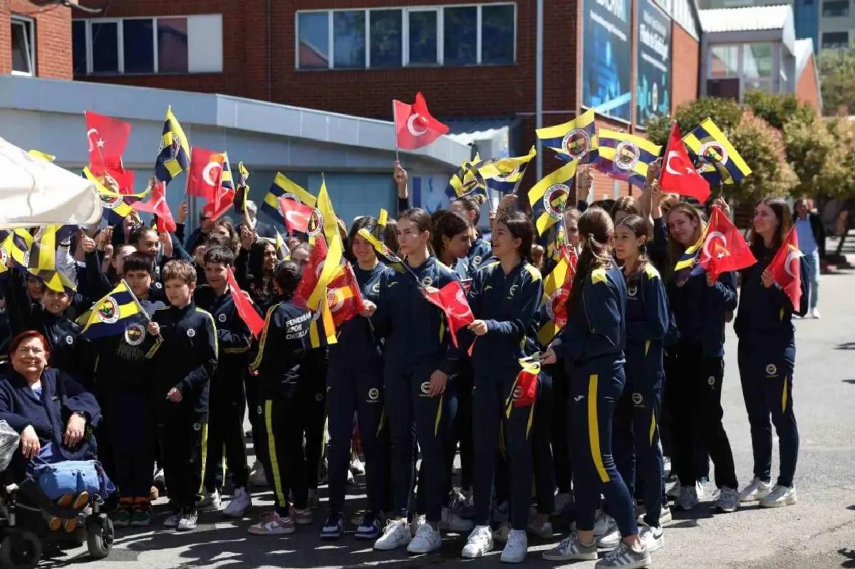 Fenerbahçe 118. Yaşını Kutladı