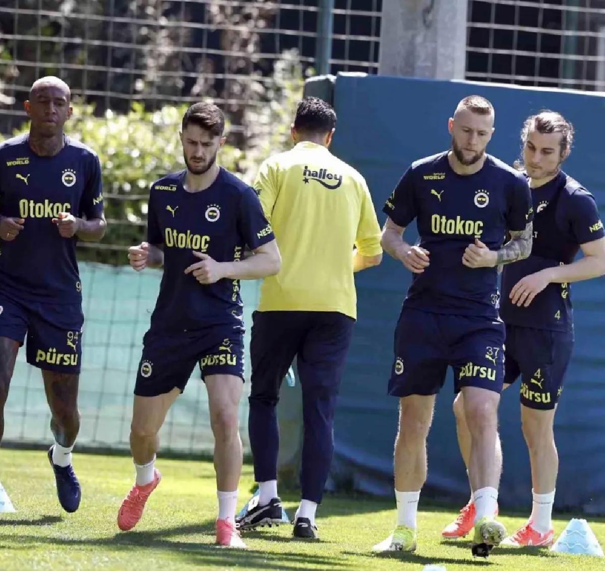 Fenerbahçe, Başakşehir Maçı Hazırlıklarına başladı