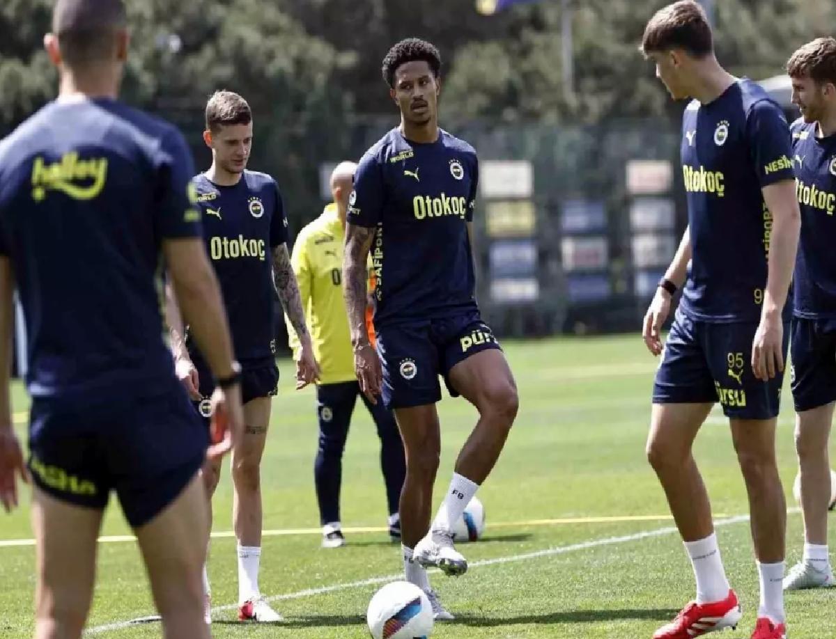 Fenerbahçe, Başakşehir Maçı Hazırlıklarına Devam Ediyor