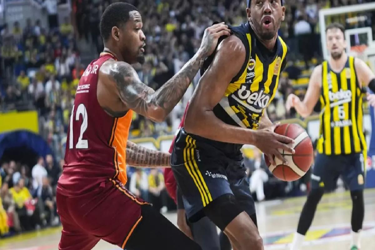 Fenerbahçe Beko, Galatasaray’ı büyük farkla mağlup etti