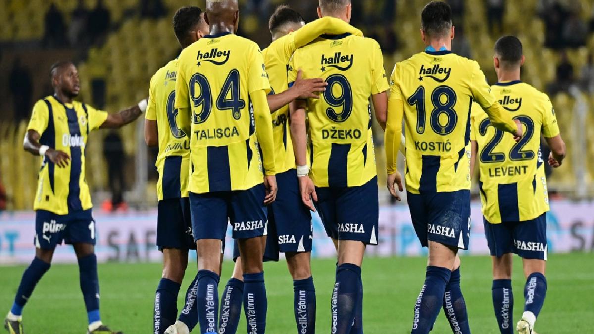 Fenerbahçe, Eyüpspor’u yansılar eşliğinde iki golle geçti