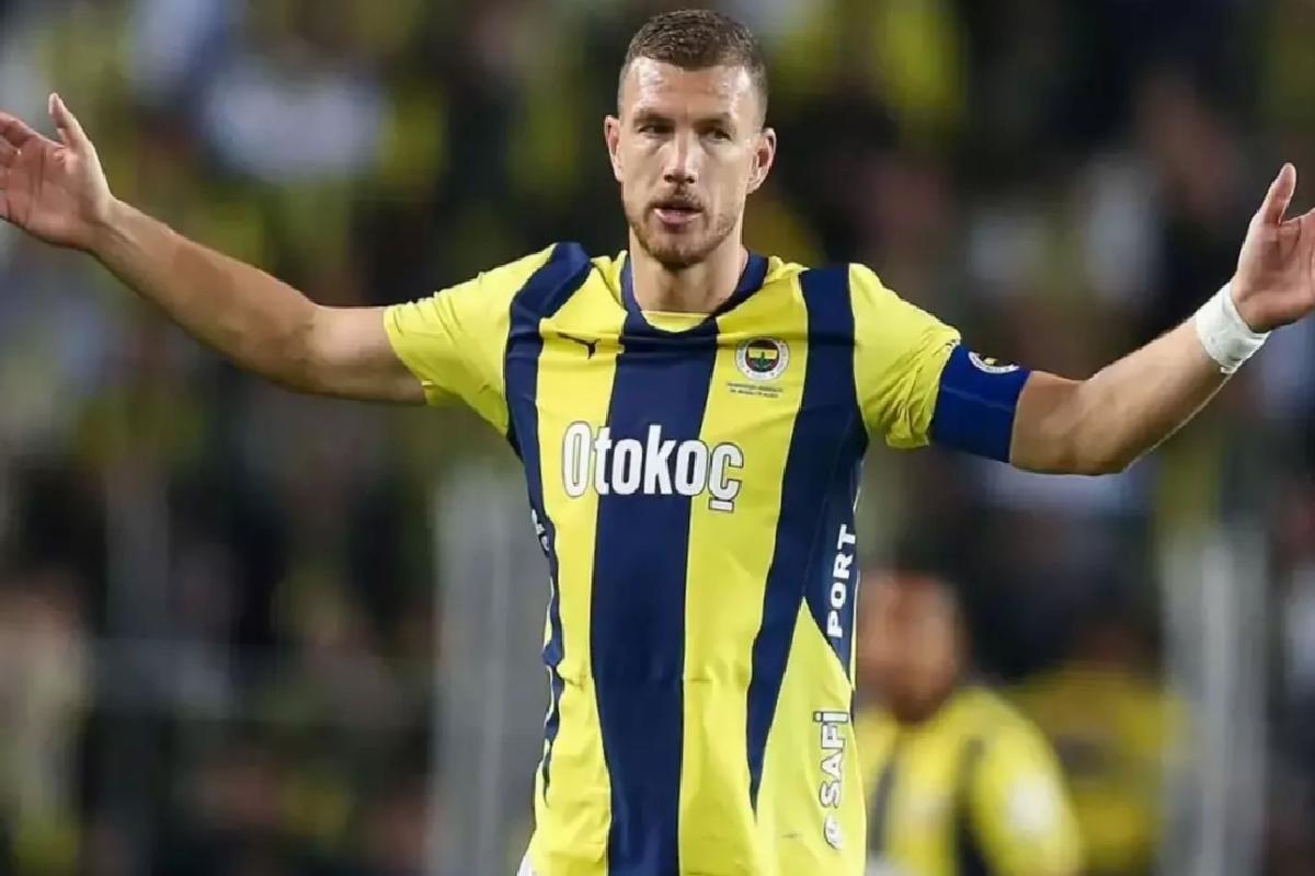 Fenerbahçe’de Dzeko ile yollar ayrılıyor! Ali Koç yeni golcüyü İngiltere’de buldu