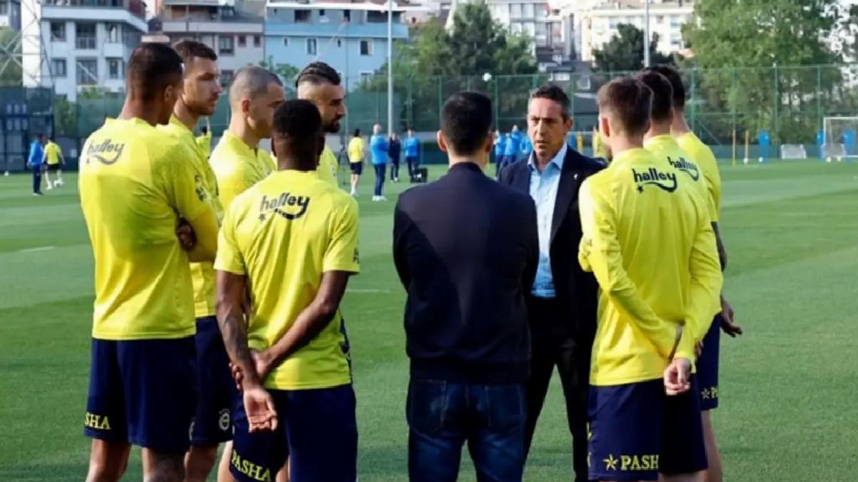 Fenerbahçe’de Mourinho dahil 16 isim yollar ayrılıyor
