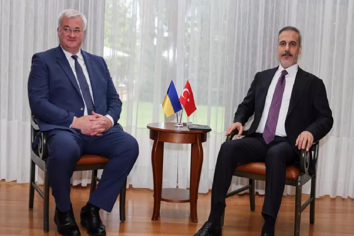 Fidan ve Sibiha Antalya’da Buluştu
