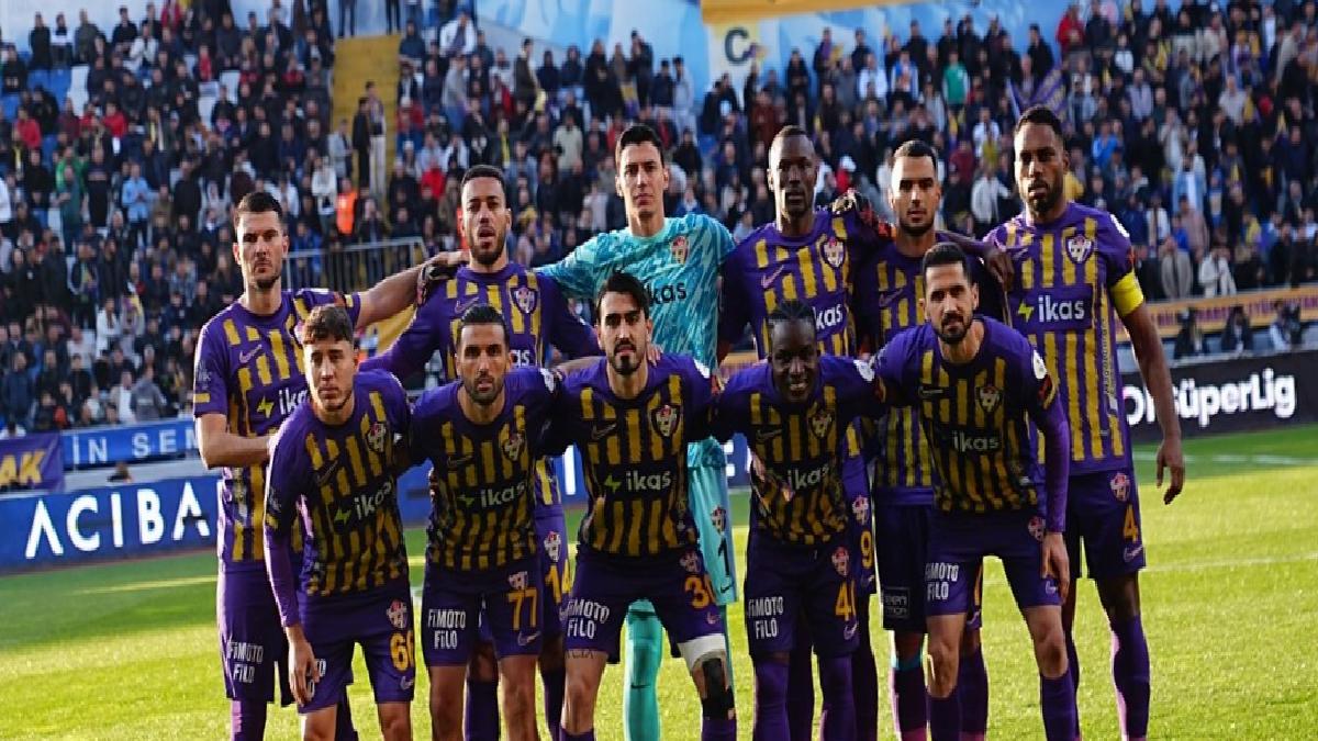 FIFA’dan Eyüpspor’a 6 devir süreksiz transfer yasağı!