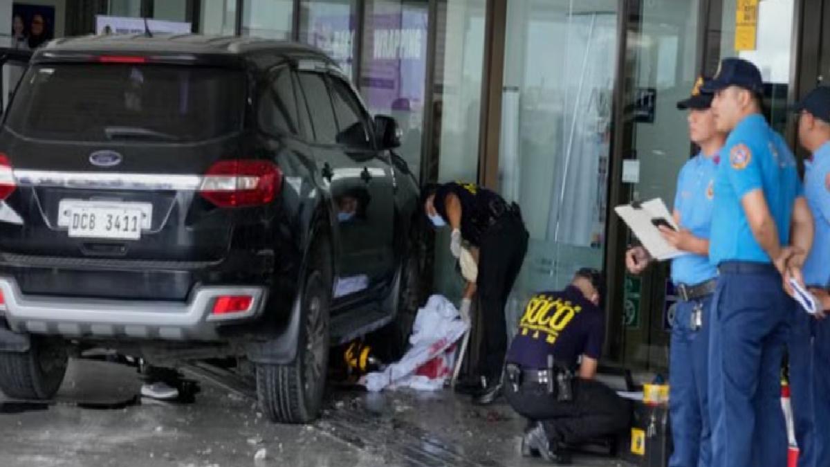 Filipinler’de havalimanında şoför, aracıyla kalabalığa daldı: 2 meyyit
