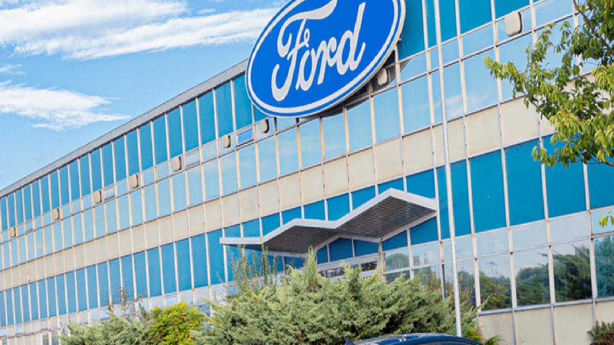 Ford’a Trump darbesi: 2025 beklentileri askıya alındı
