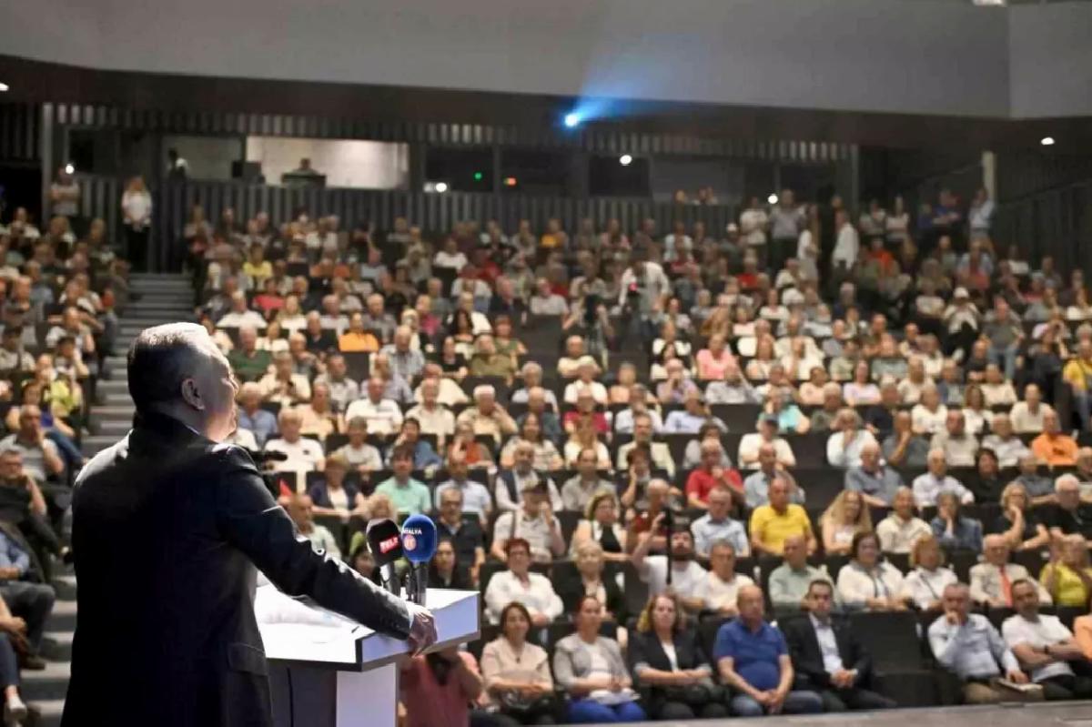 Forum Muratpaşa’da Yeni Anayasa İçin 9 Unsurluk Yol Haritası Açıklandı