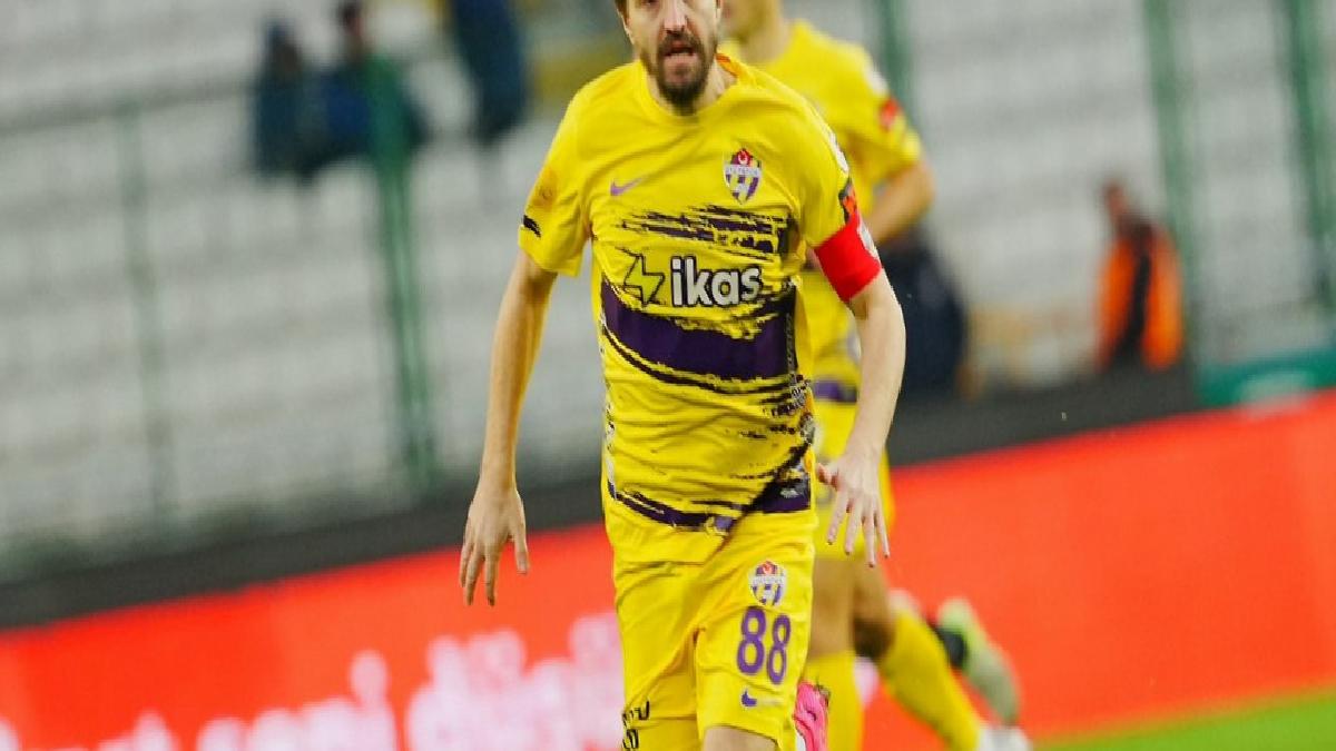 Futbolu bıraktı mı? Menajerinden Caner Erkin açıklaması