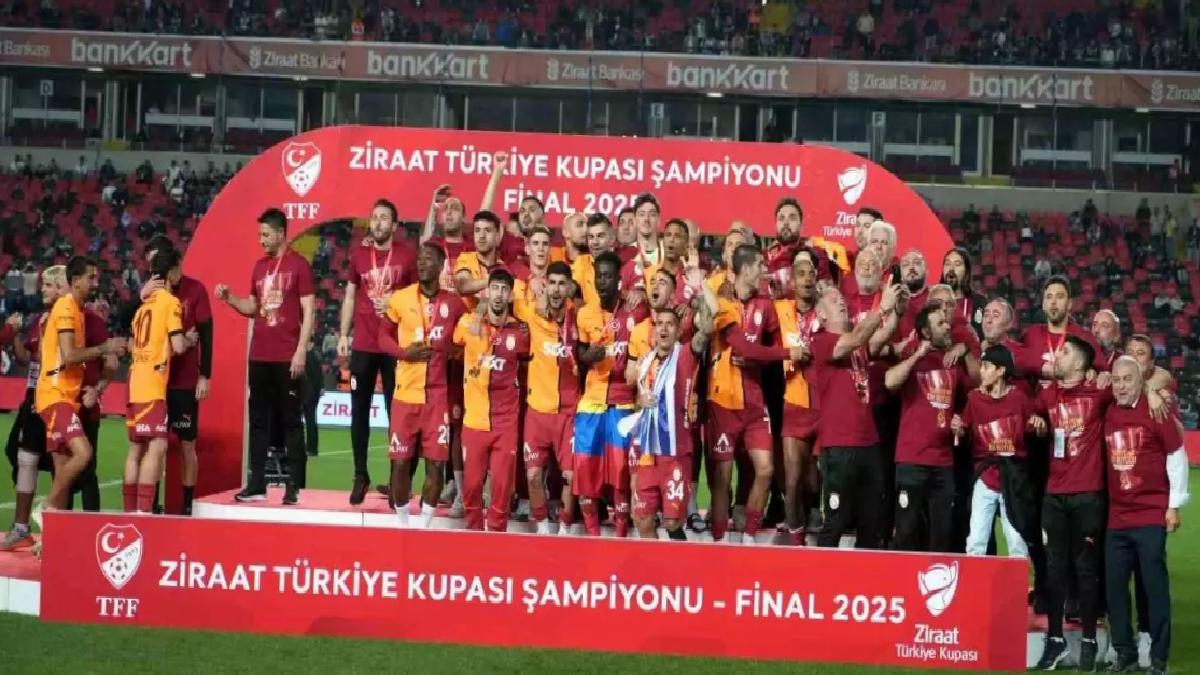 Galatasaray 19. Kupa Sevinci