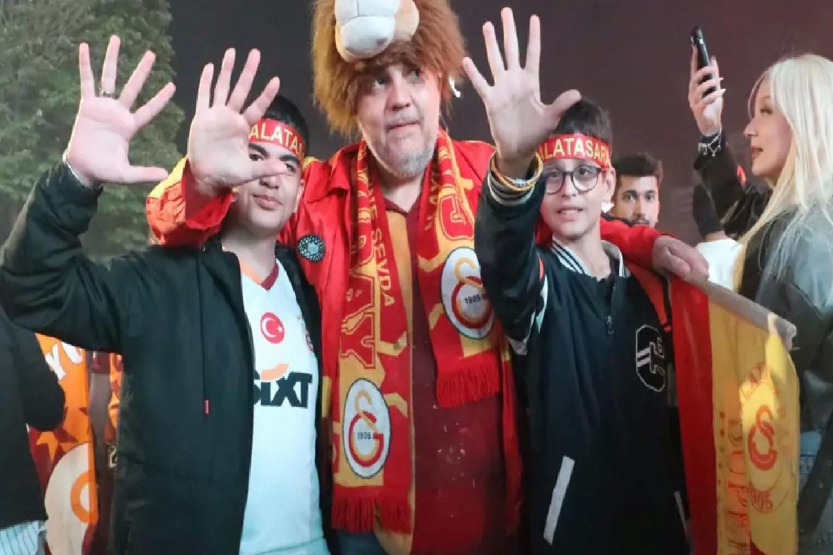 Galatasaray 25. Şampiyonluğunu Coşkuyla Kutladı