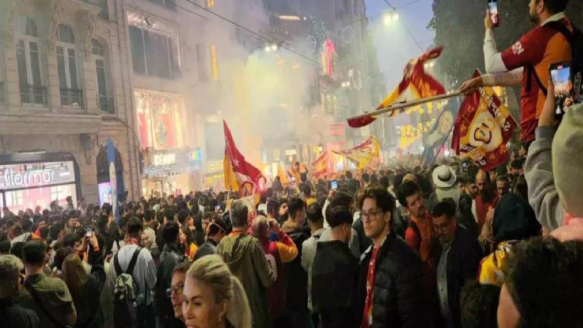 Galatasaray 25. Şampiyonluğunu İlan Etti