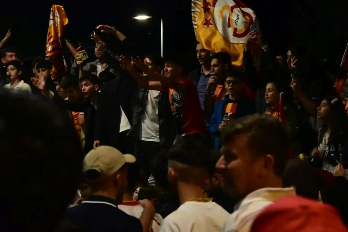 Galatasaray 25. Şampiyonluğunu İlan Etti