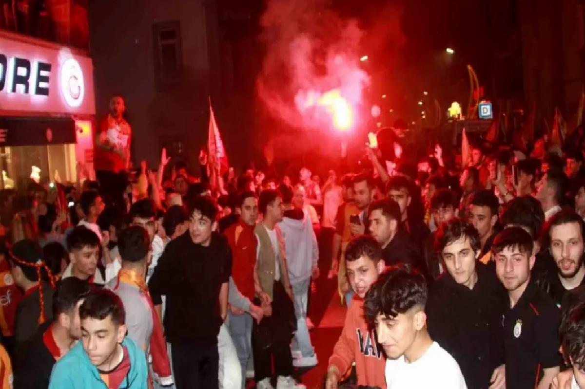 Galatasaray 25. Şampiyonluğunu Ordu’da Kutladı