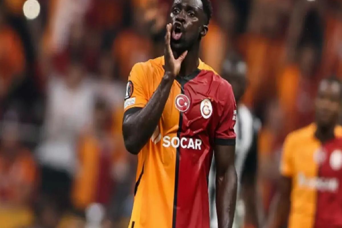 Galatasaray, Davinson Sanchez’in mukavelesini uzatıyor