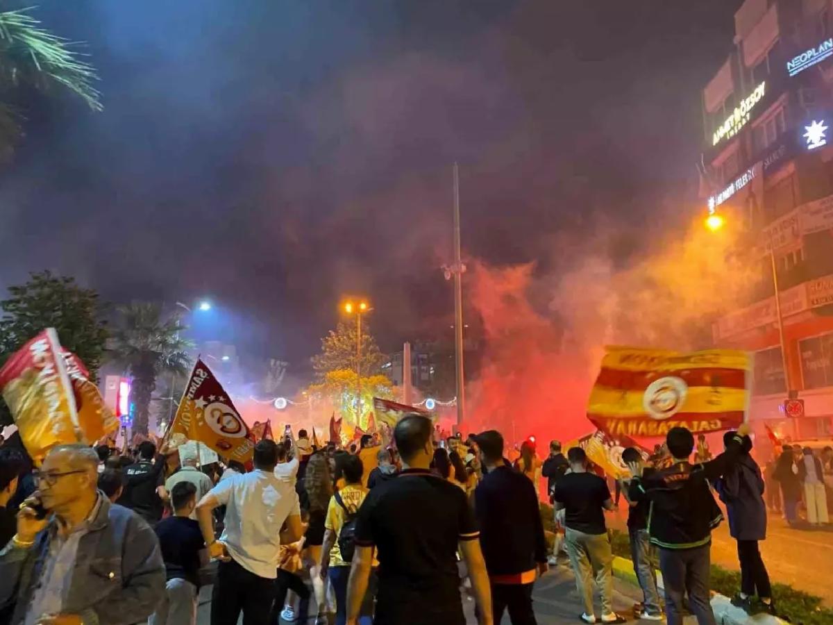 Galatasaray Şampiyonluğu Aydın’da Coşkuyla Kutladı
