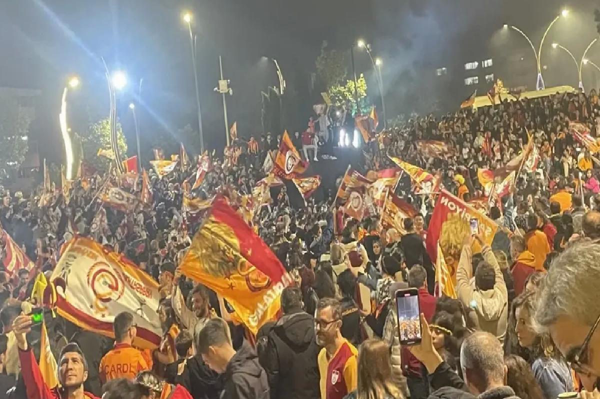 Galatasaray Şampiyonluğu Kutlamaları