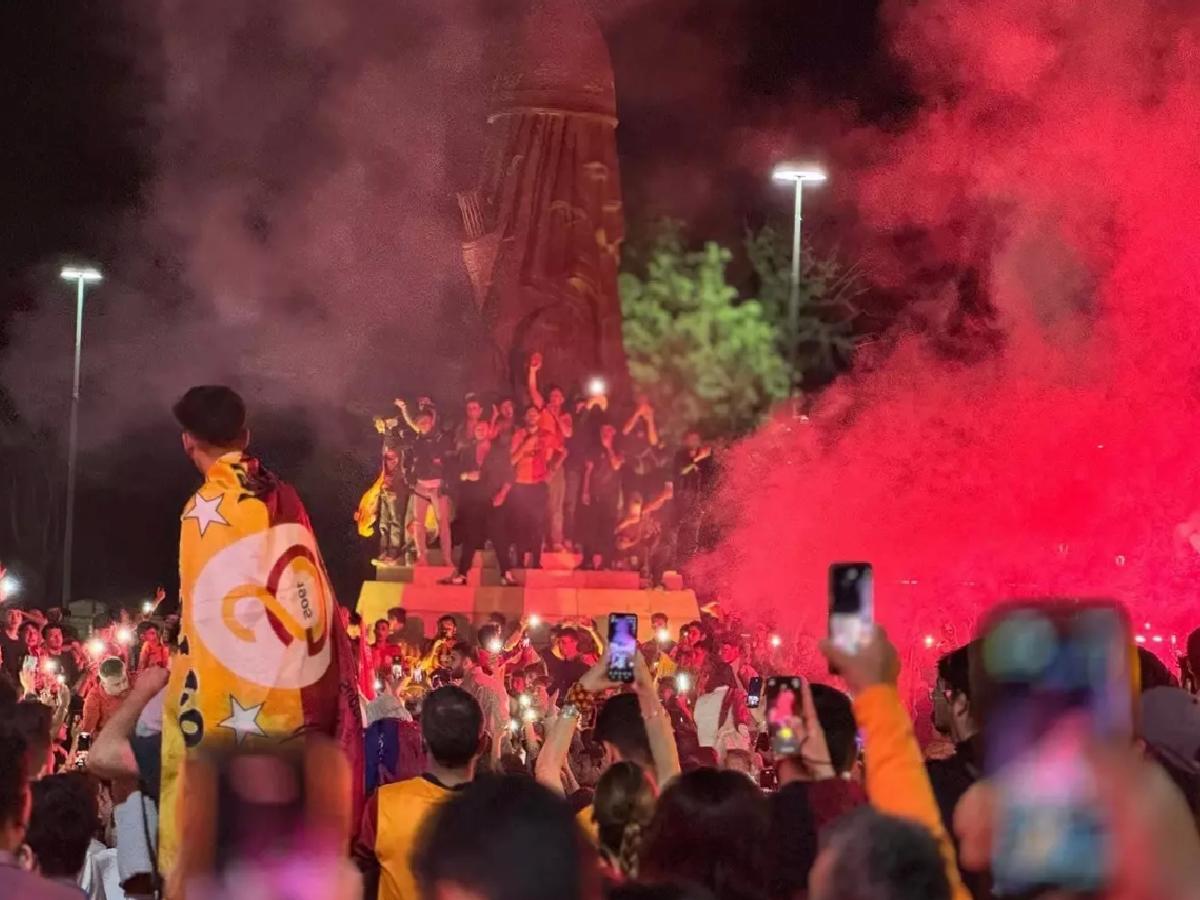 Galatasaray Şampiyonluğu Kutlandı