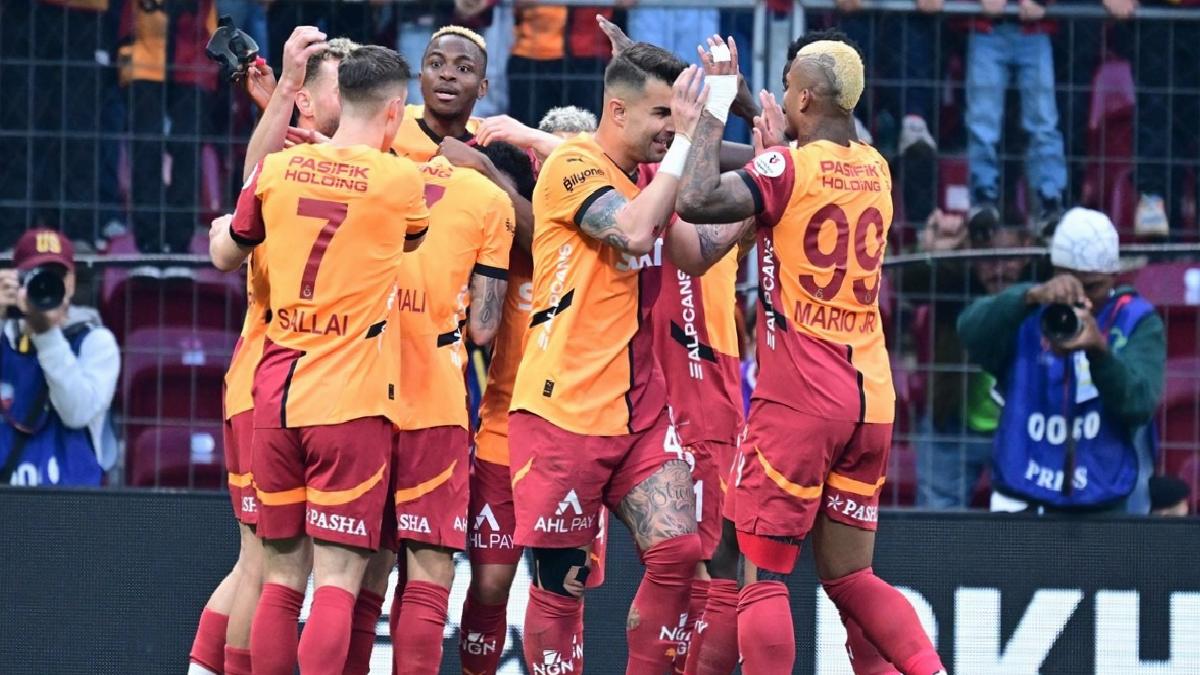 Galatasaray, Süper Lig’de alanındaki yenilmezliğini sürdürdü