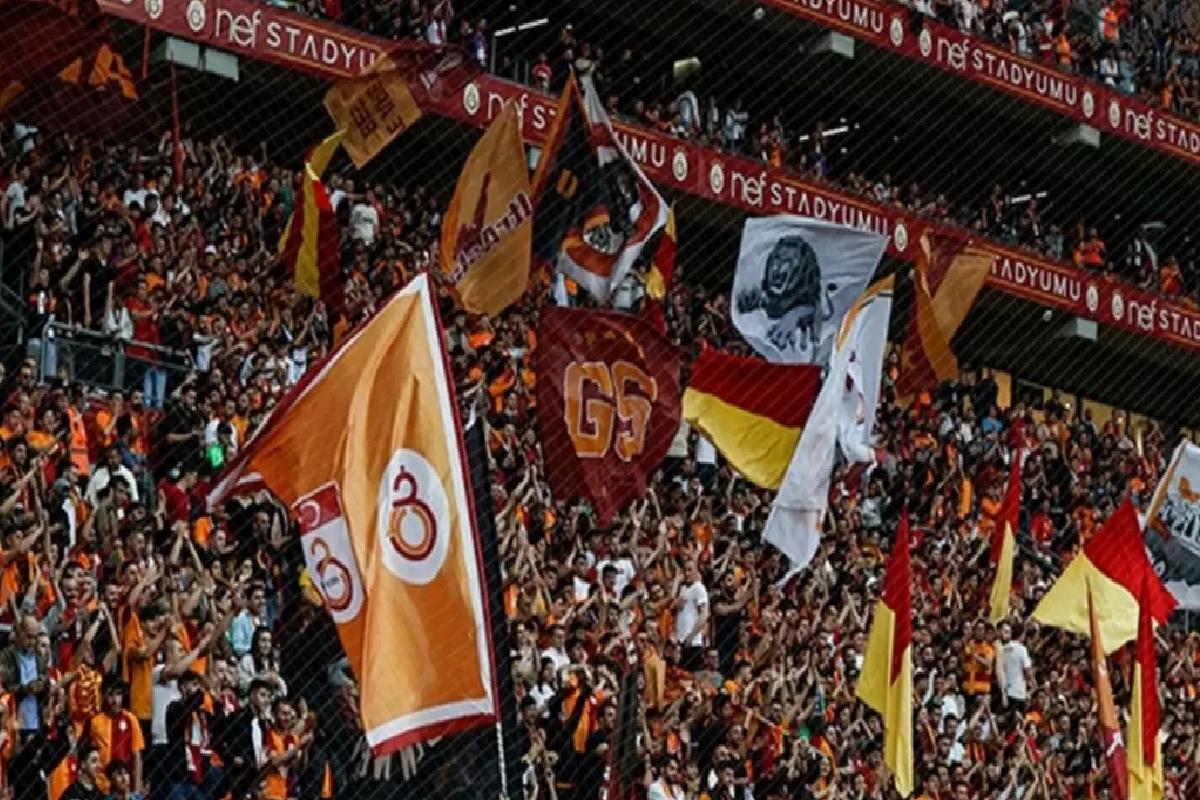 Galatasaray’da şok sakatlık! Kadronun bel kemiği maça devam edemedi