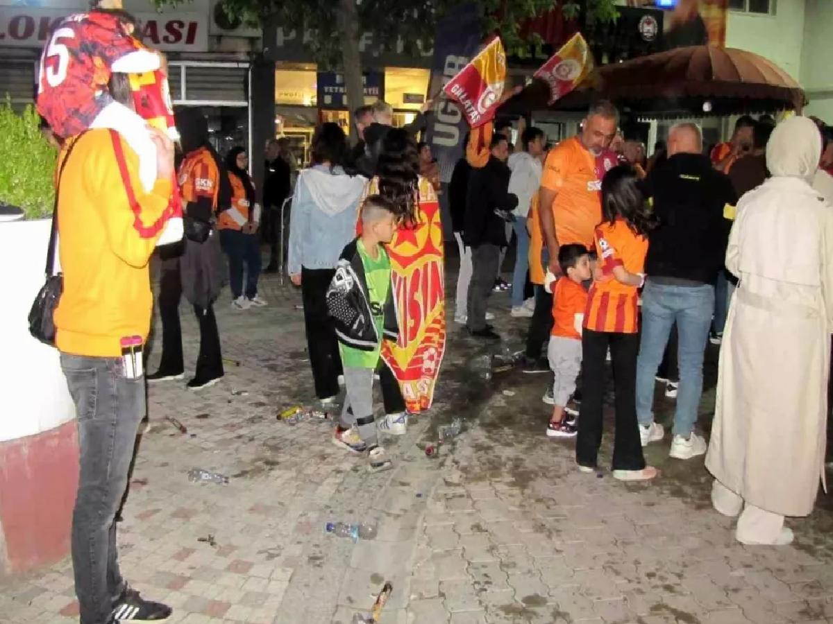 Galatasaray’ın Şampiyonluğu Hisarcık’ta Coşkuyla Kutlandı