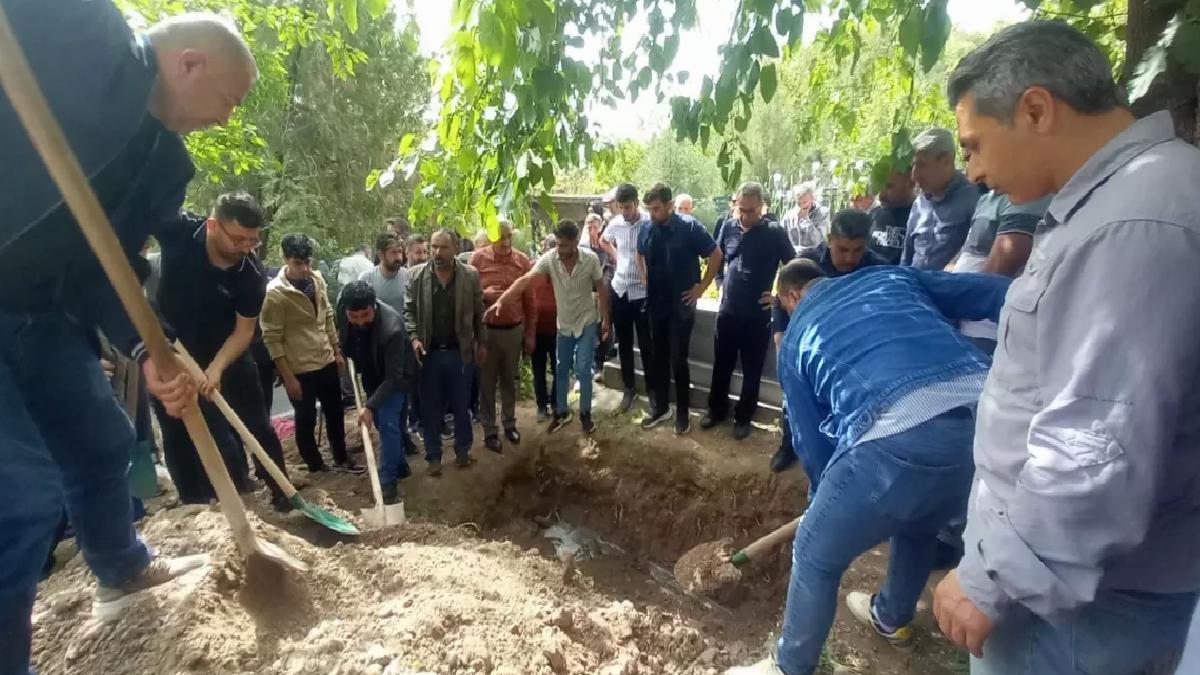 Gazeteci Ümit Özdal Hayatını Kaybetti