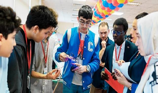 Genç Zihinlerden Büyük Fikirler: DENEYAP Final Standı Yapıldı