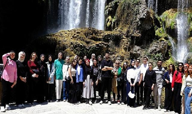 Gençlik Meclisi, Üniversite Öğrencileri İçin Çeşitli Etkinlikler Düzenlemeye Devam Ediyor
