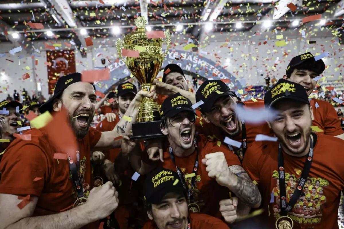 Göztepe Türkiye Basketbol Ligi’ne Yükseldi
