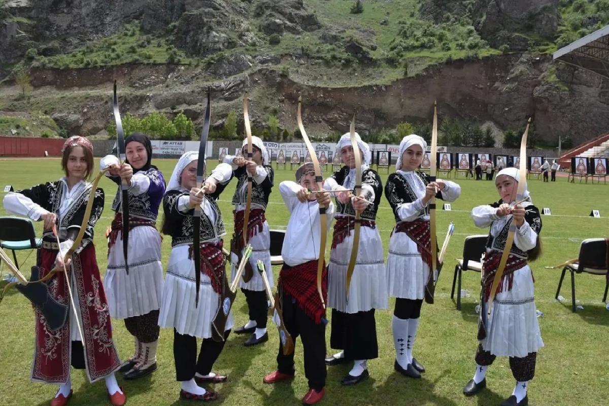 Gümüşhane’de Klâsik Okçuluk Karşılaşmaları