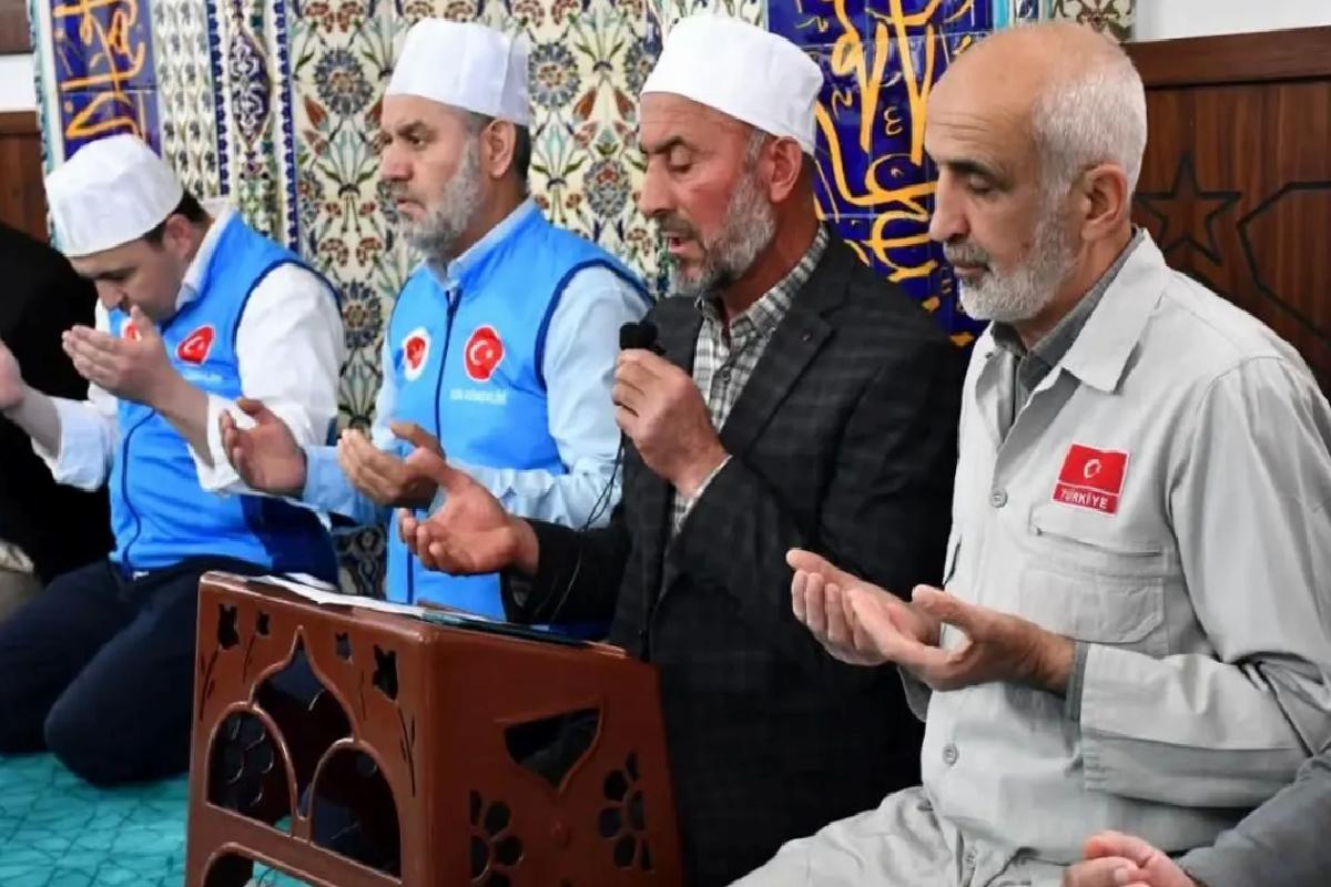 Gürün’den 7 Hacı Adayı Kutsal Topraklara Uğurlandı