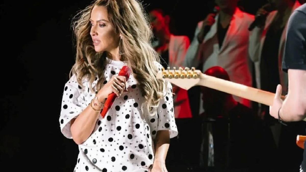 Hadise’den kendisine yönelik tenkitlere sert cevap