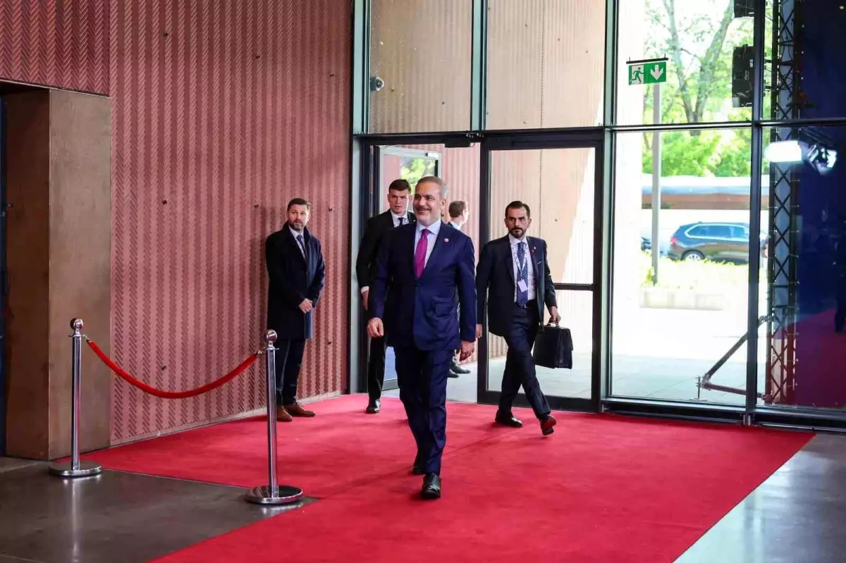 Hakan Fidan AB Toplantısında