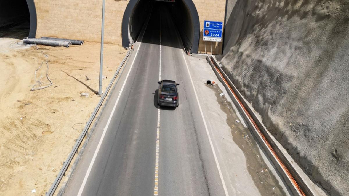 Hakkari-Van kara yolundaki riskli bölgeler tünellerle aşıldı