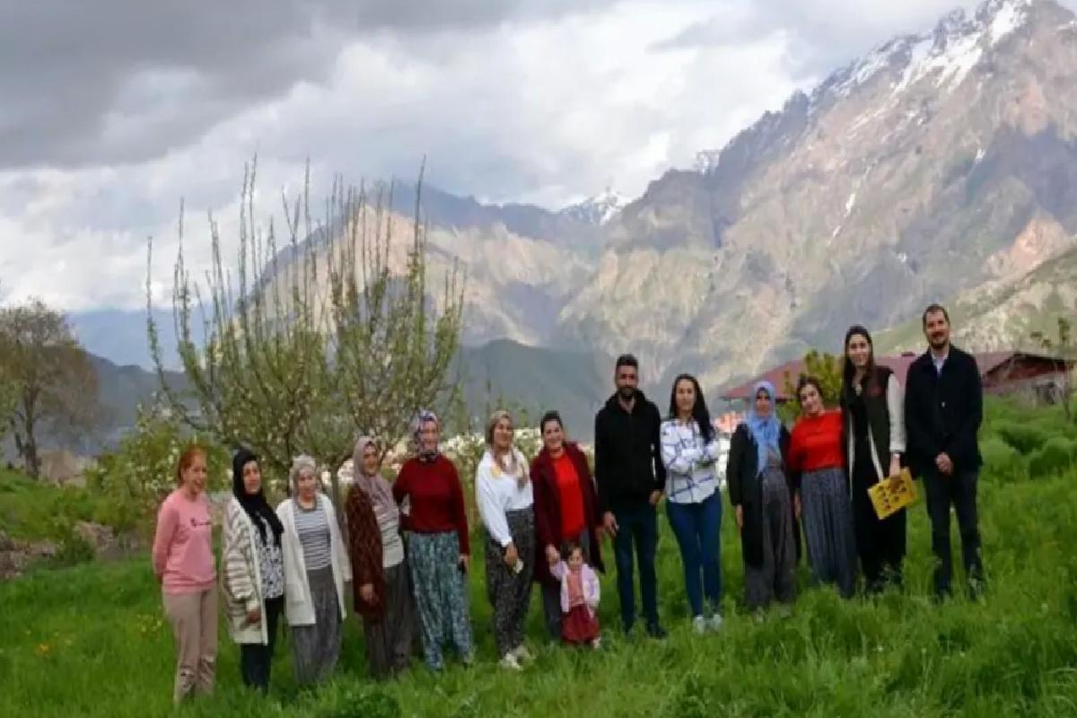 Hakkari’de Bayanlara Safran Eğitimi