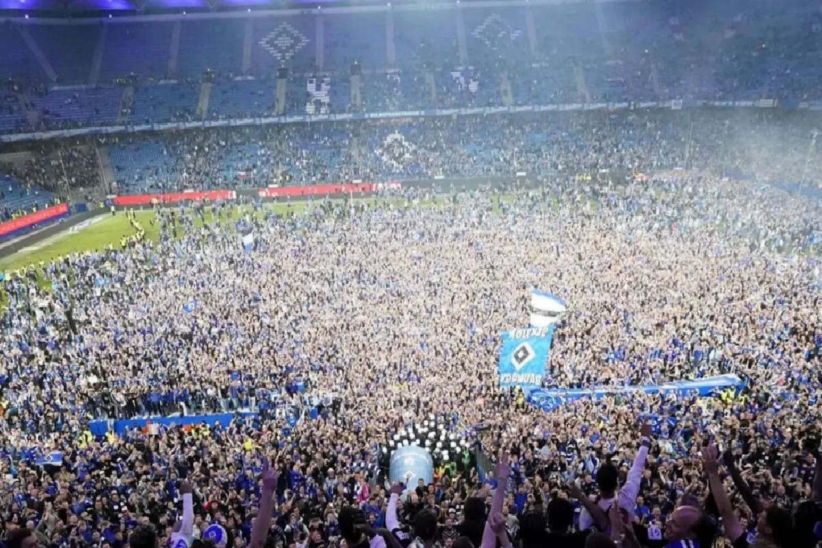 Hamburg’un Bundesliga’ya Yükselişi Kutlamalarında İzdiham: 26 Yaralı