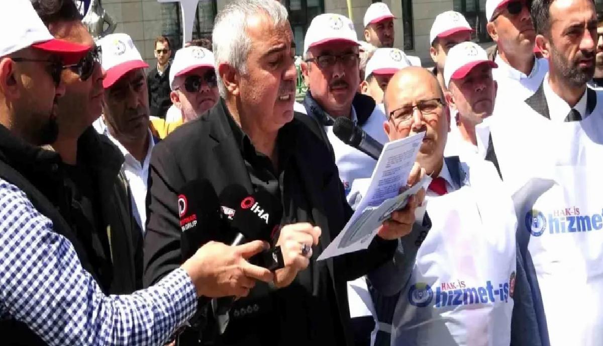 Hizmet-İş Sendikası Kütahya Belediyesi’ndeki İşten Çıkarmalara Reaksiyon Gösterdi