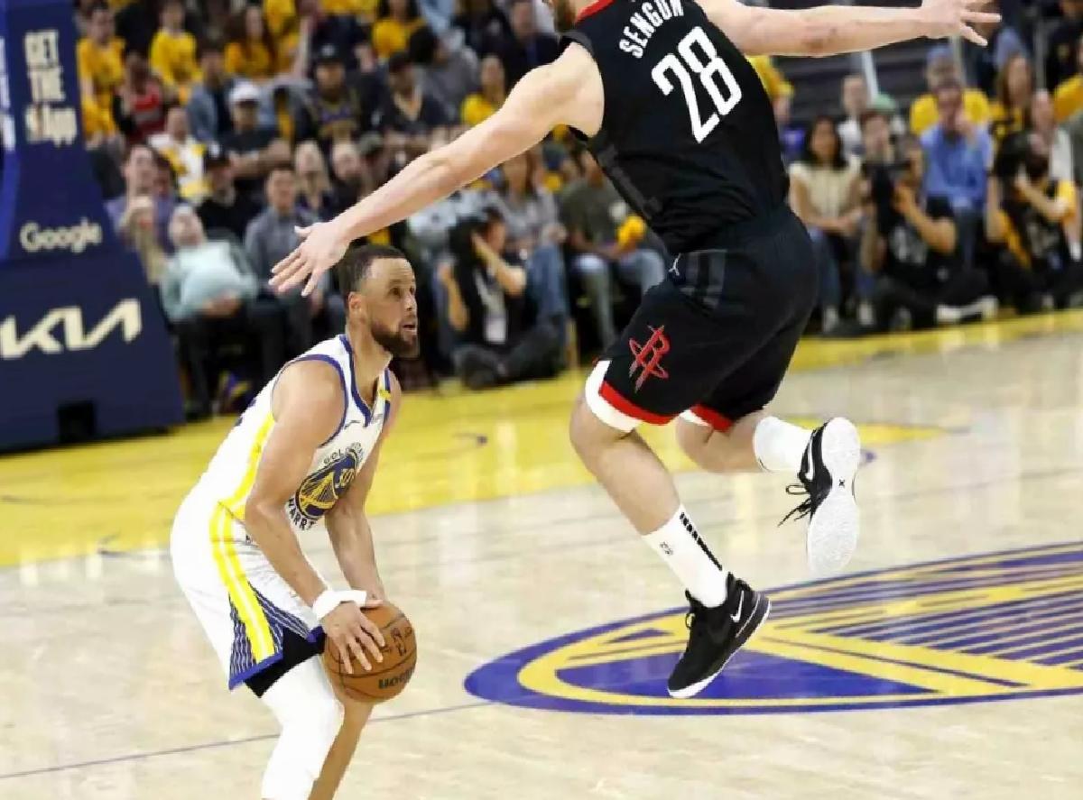 Houston Rockets, Play-off Serisini Eşitledi