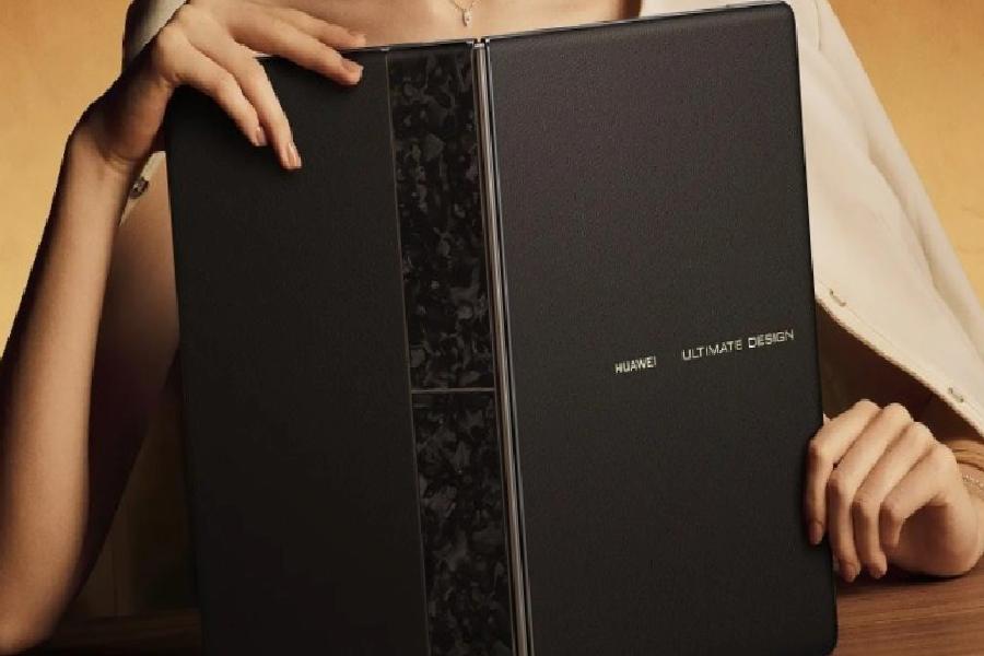 Huawei’in birinci katlanabilir dizüstü bilgisayarı MateBook Fold Ultimate Design tanıtıldı